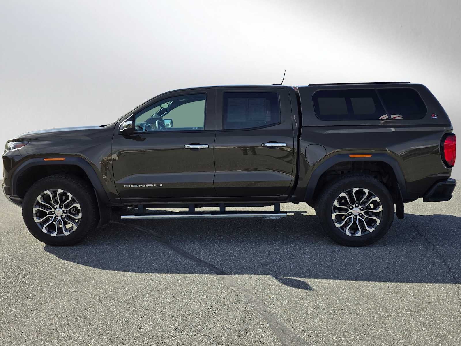 2024 GMC Canyon Denali