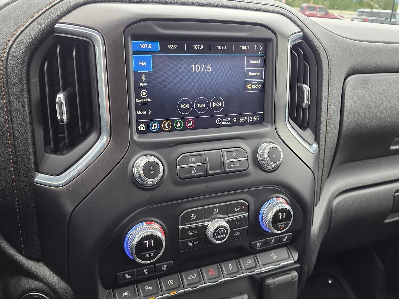2021 GMC Sierra 1500 AT4
