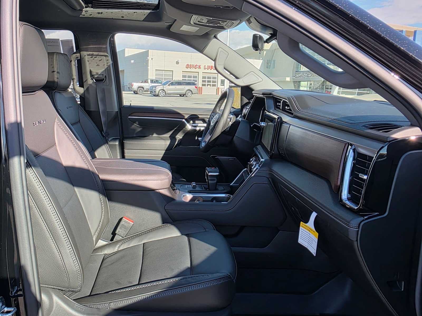 2026 GMC Sierra 1500 Denali - Photo 11