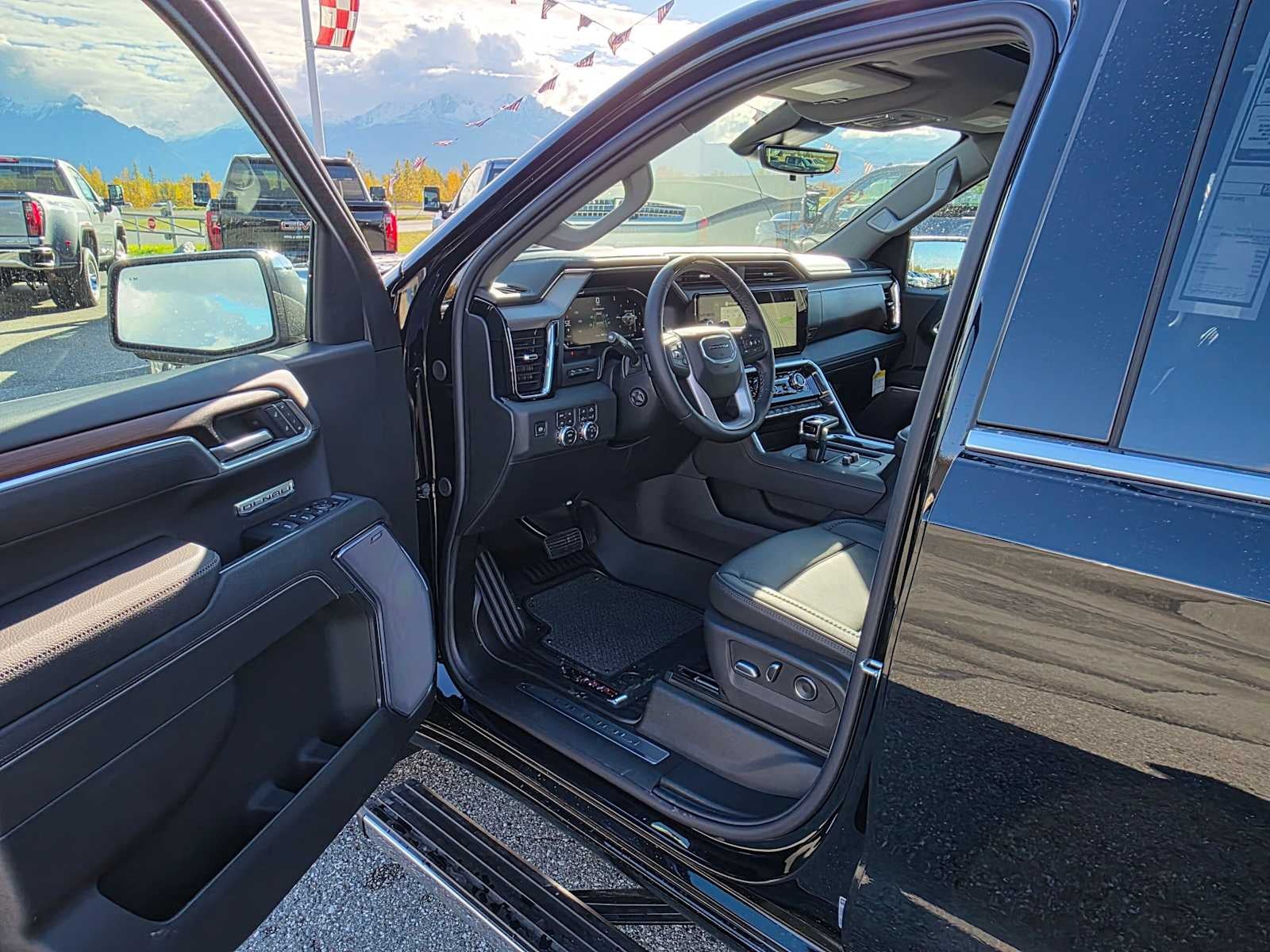 2026 GMC Sierra 1500 Denali - Photo 19