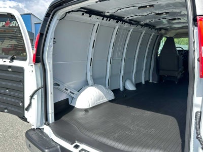 2025 GMC Savana Cargo 3500 Work Van