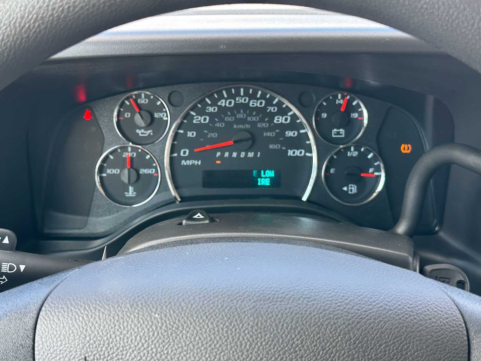 2025 GMC Savana Cargo 3500 Work Van