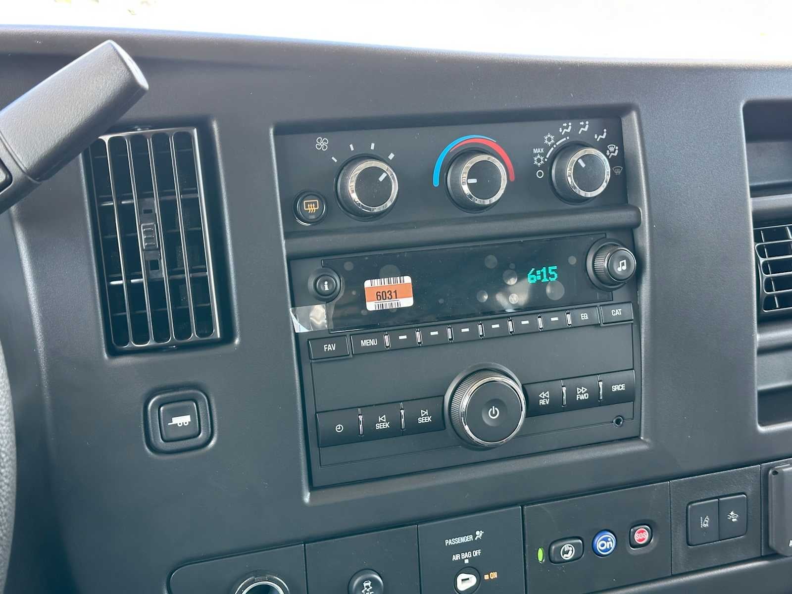 2025 GMC Savana Cargo 3500 Work Van