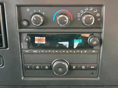 2025 GMC Savana Cargo 3500 Work Van