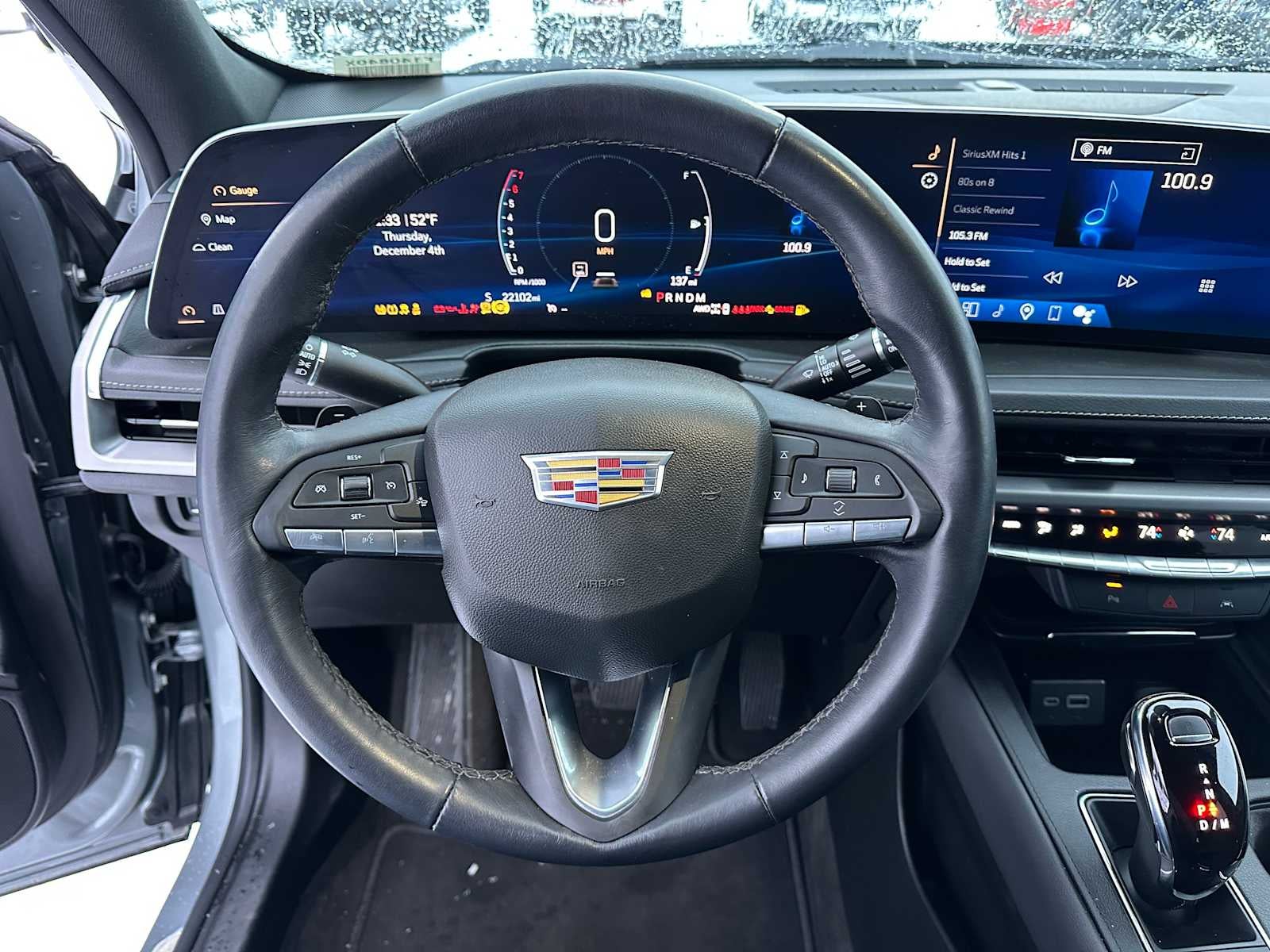 2024 Cadillac XT4 Premium Luxury
