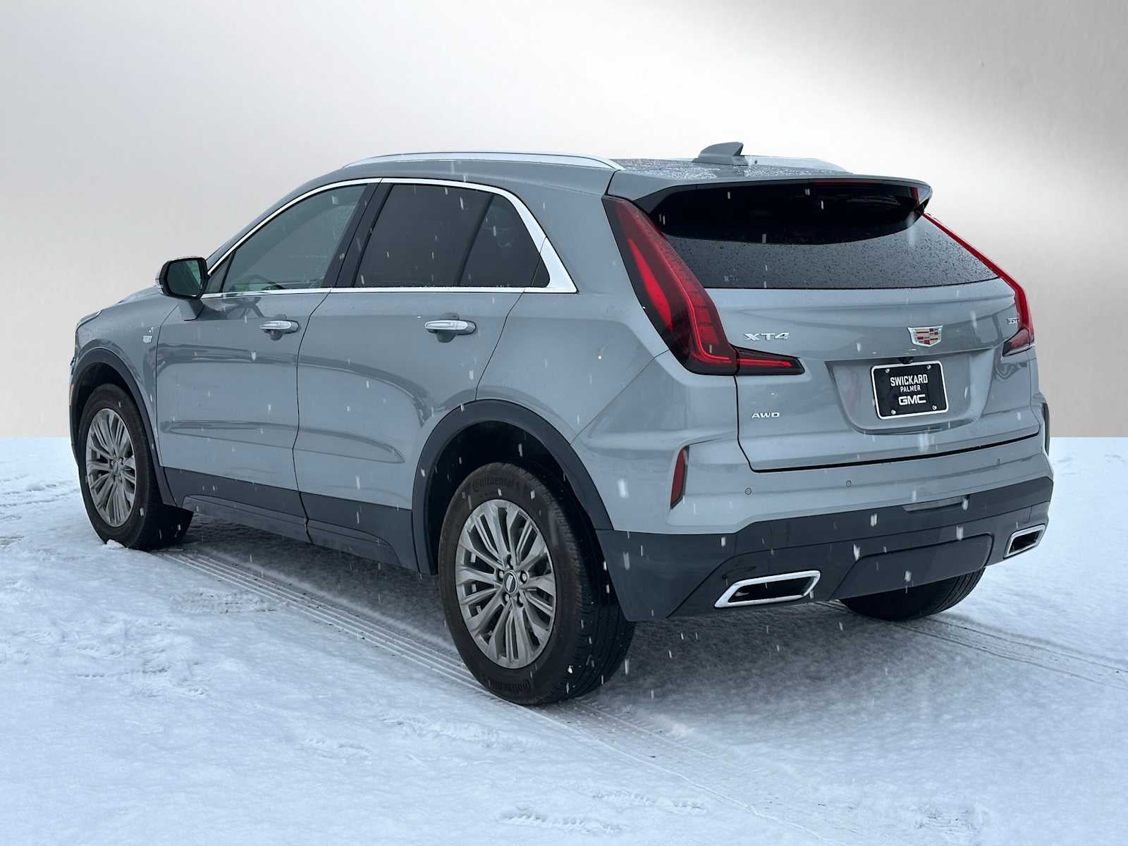 2024 Cadillac XT4 Premium Luxury