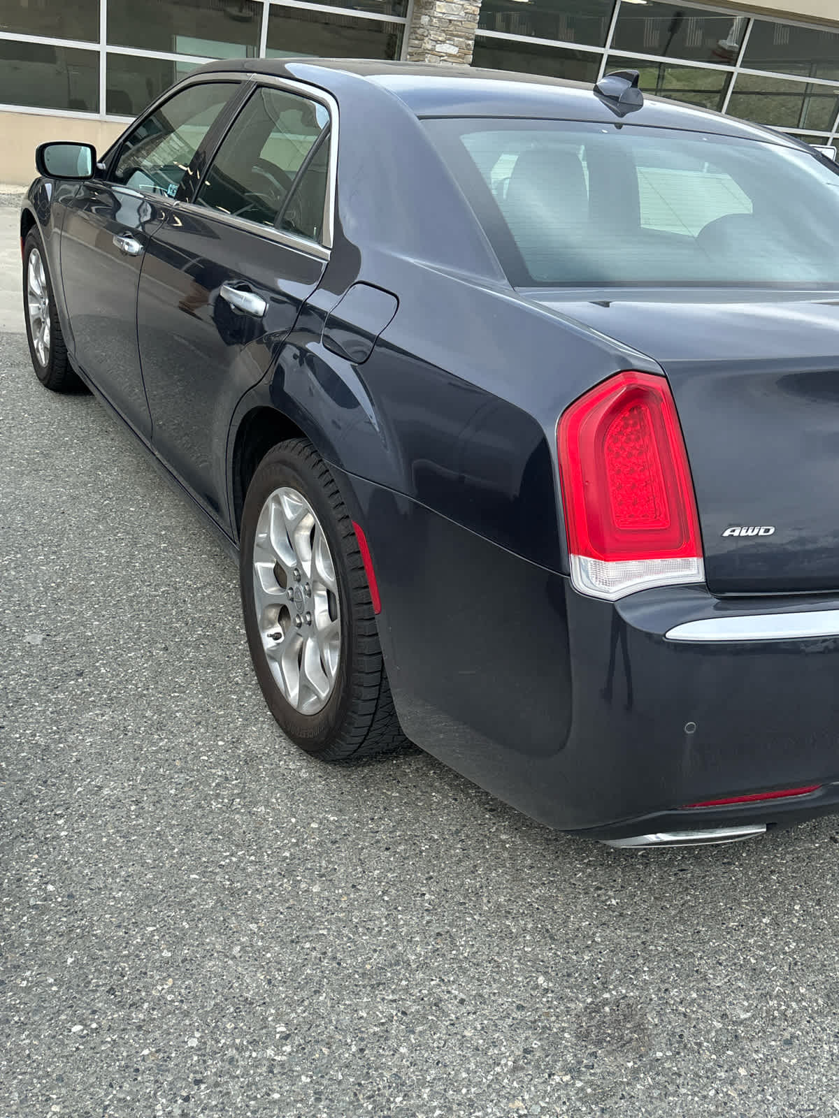 2017 Chrysler 300 300C Platinum