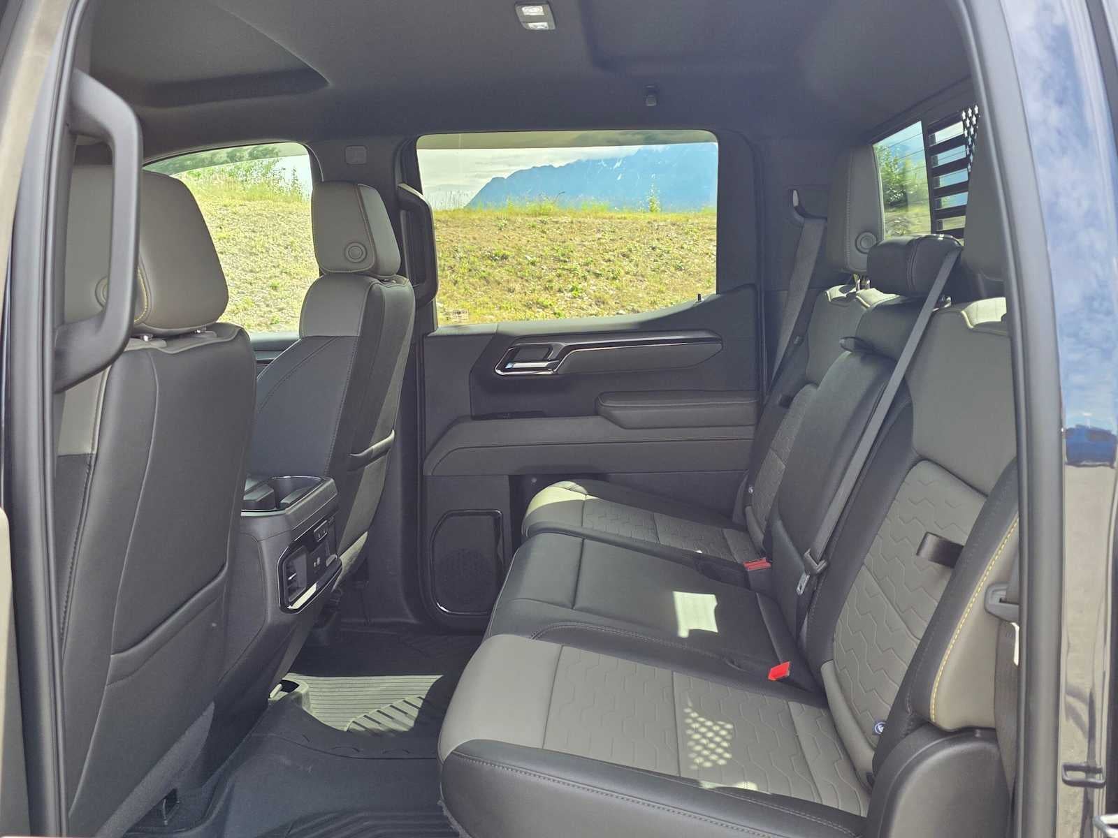 2024 Chevrolet Silverado 1500 ZR2