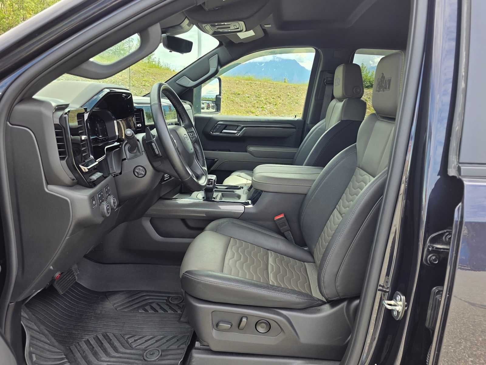 2024 Chevrolet Silverado 1500 ZR2
