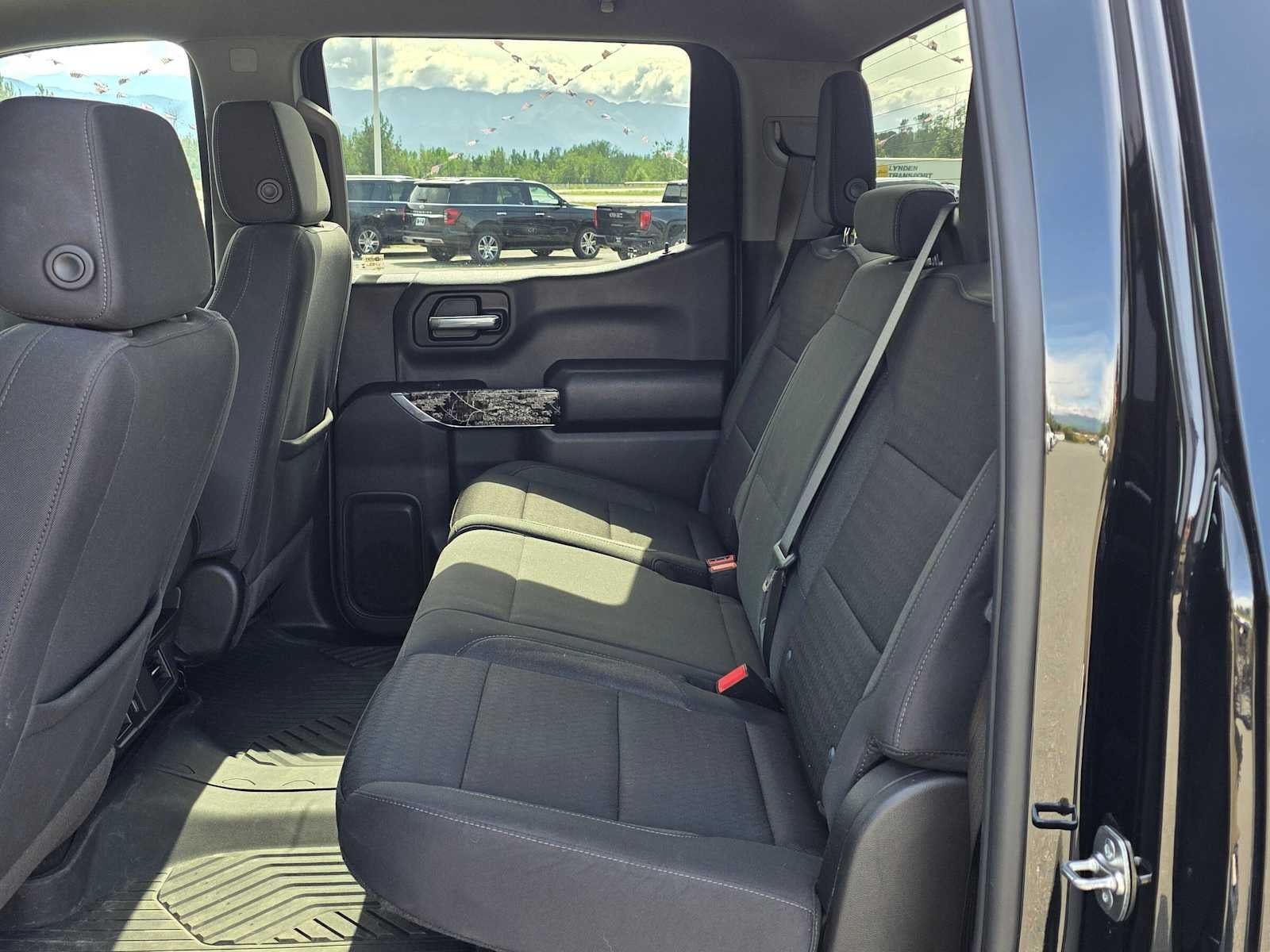 2025 Chevrolet Silverado 1500 Custom Trail Boss