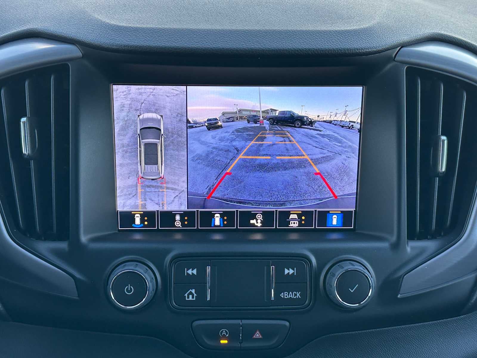 2024 GMC Terrain AT4