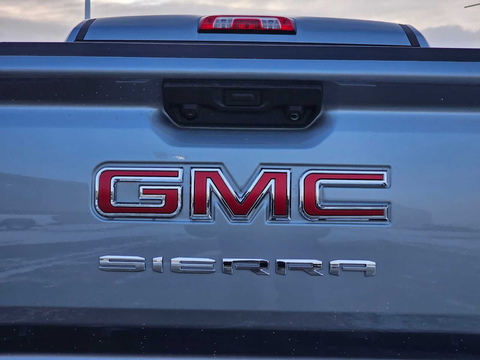 2025 GMC Sierra 1500 Pro