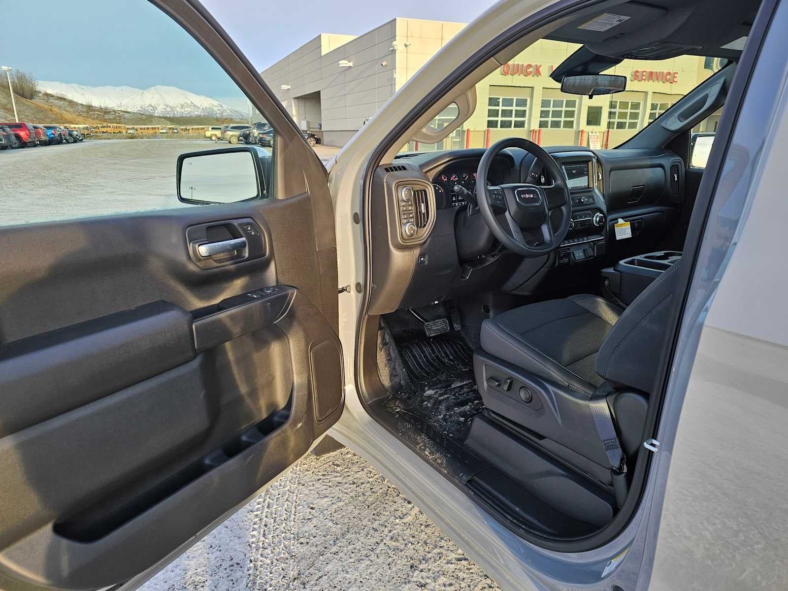 2025 GMC Sierra 1500 Pro