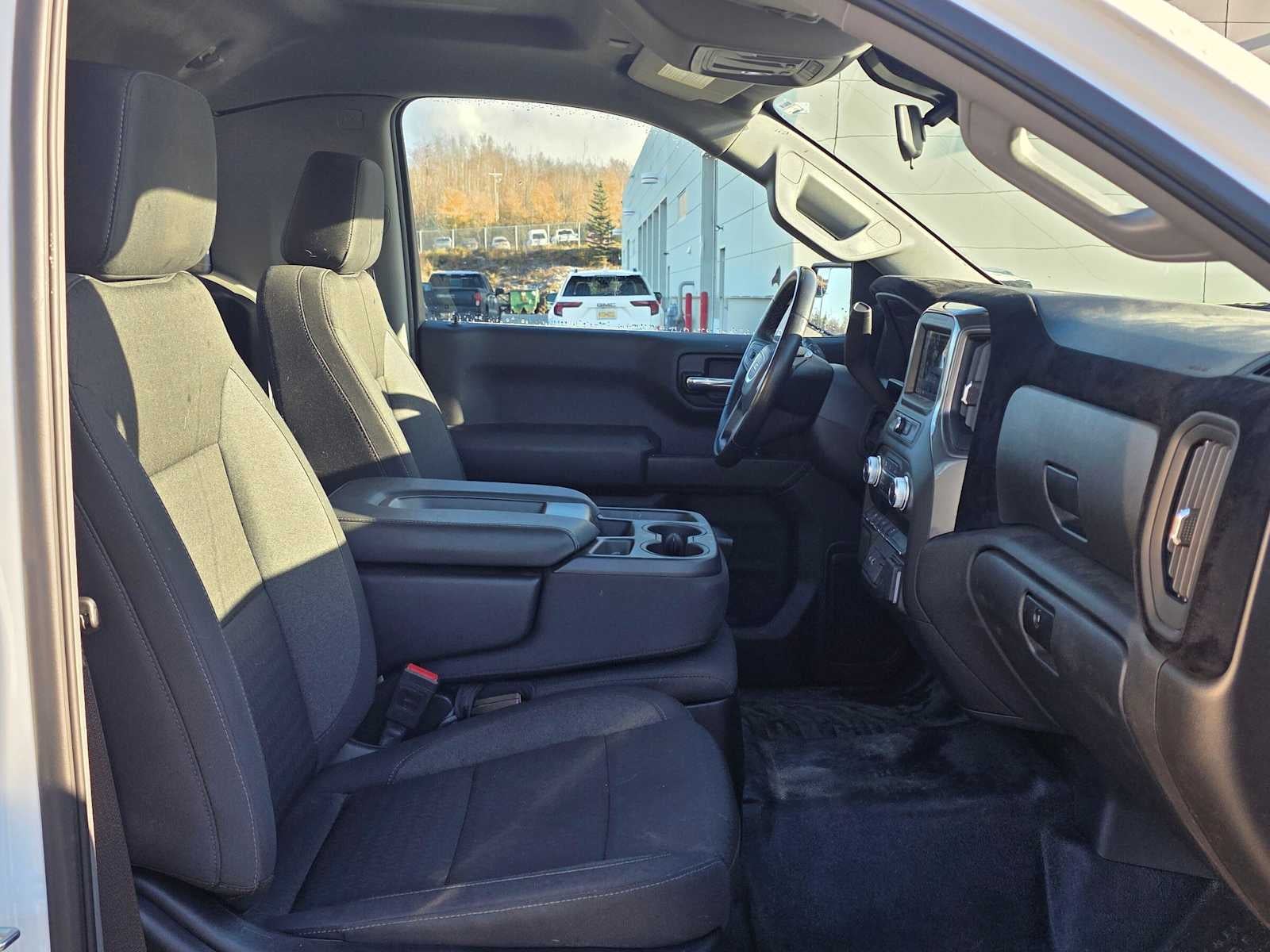 2025 GMC Sierra 1500 Pro
