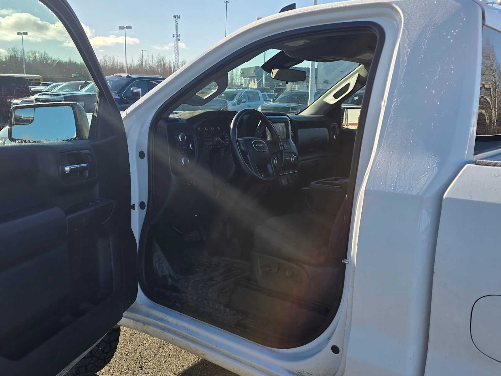 2025 GMC Sierra 1500 Pro