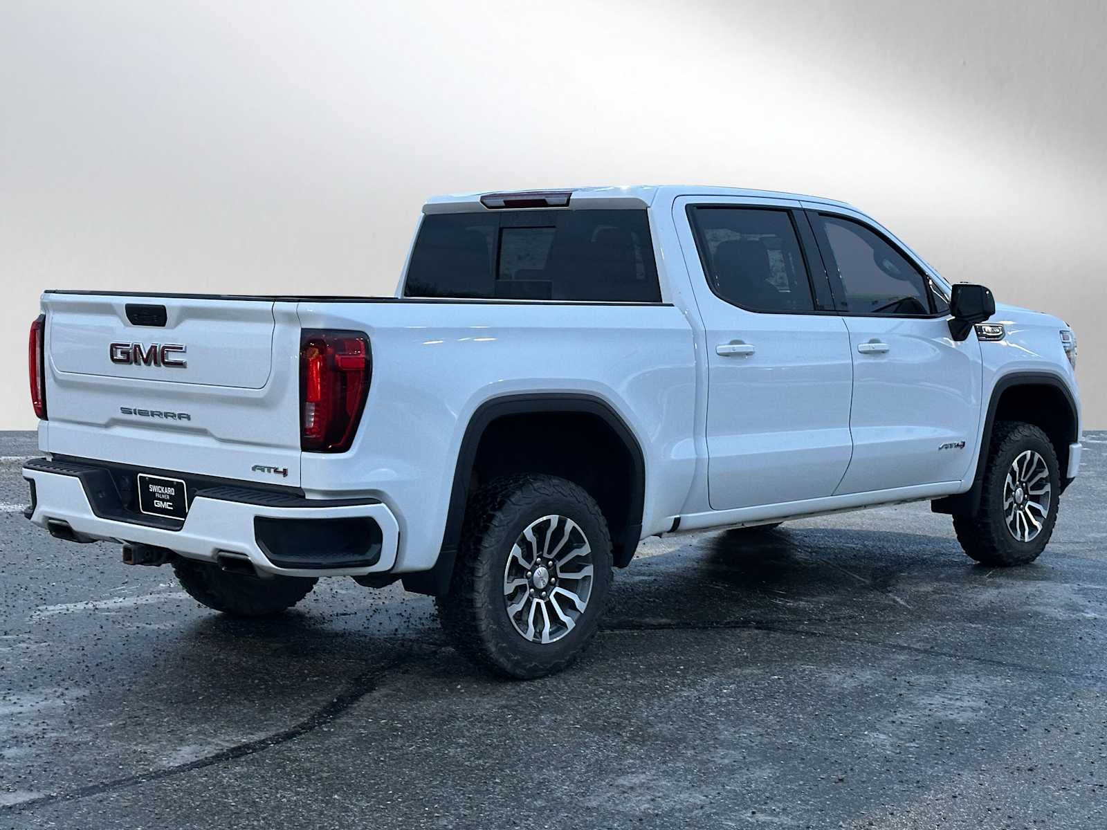 2021 GMC Sierra 1500 AT4