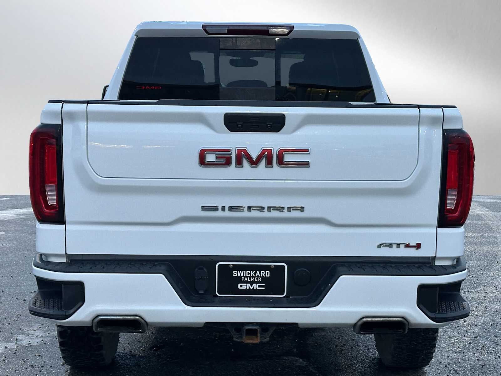 2021 GMC Sierra 1500 AT4
