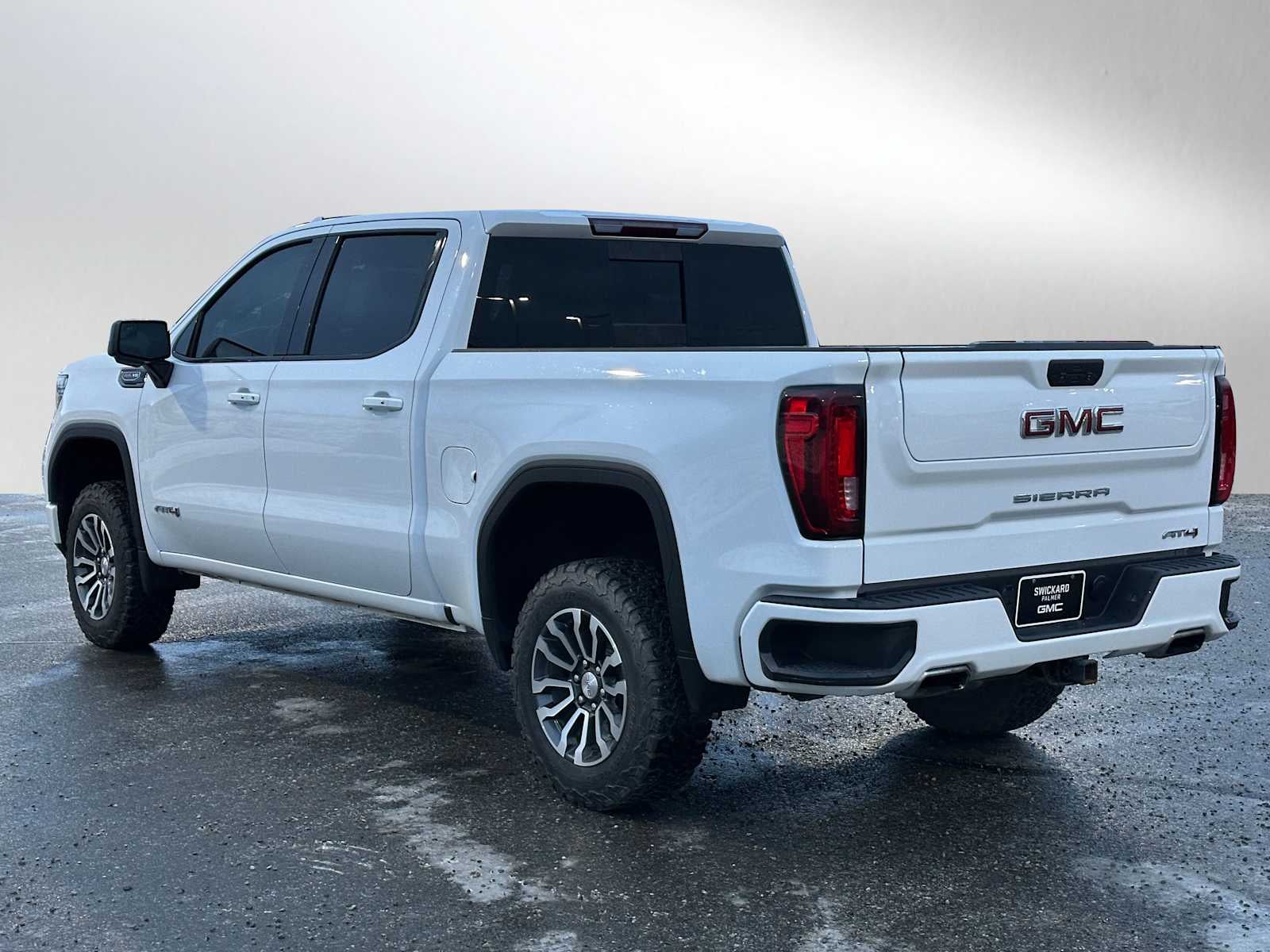 2021 GMC Sierra 1500 AT4