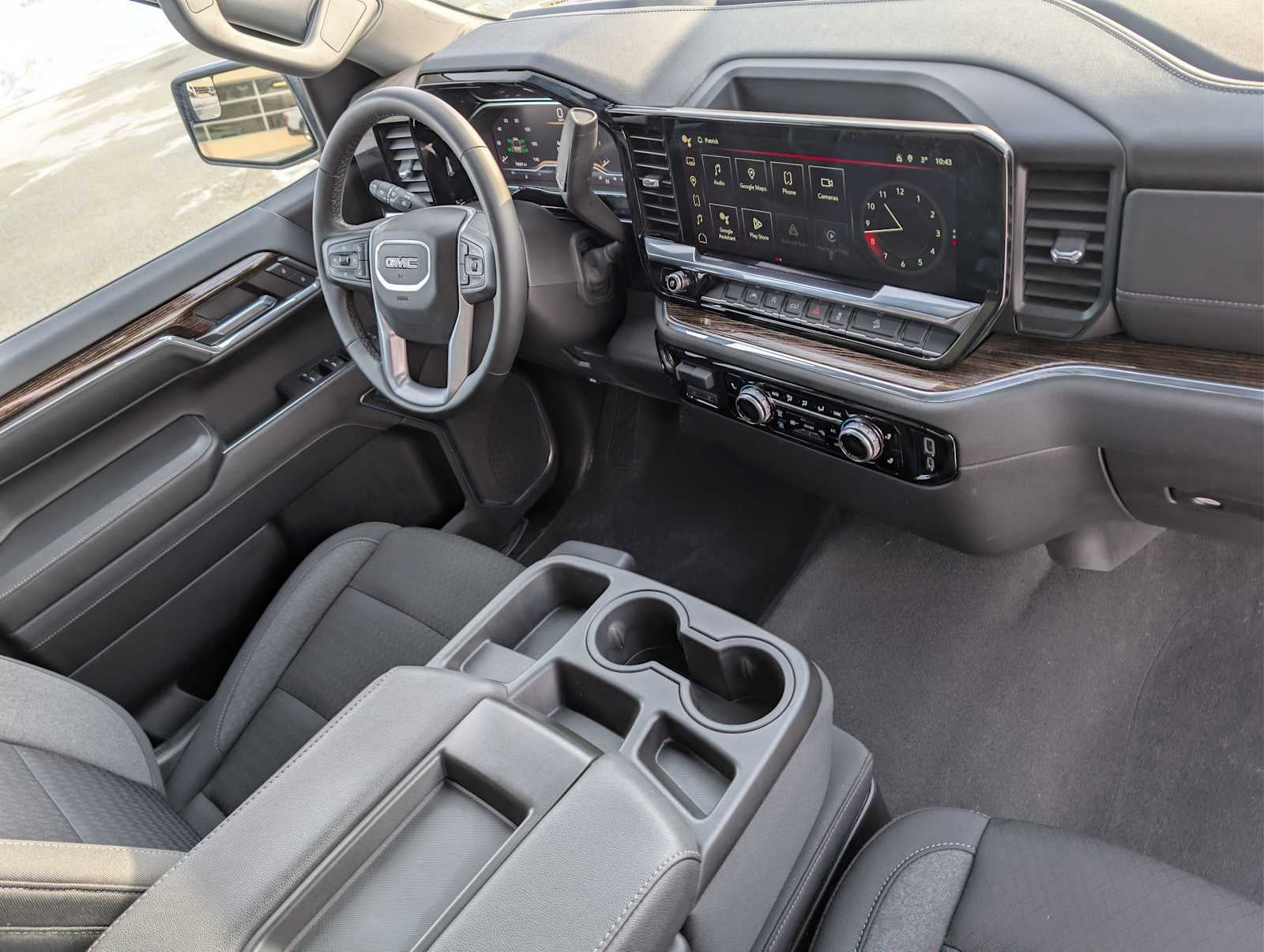 2024 GMC Sierra 1500 SLE