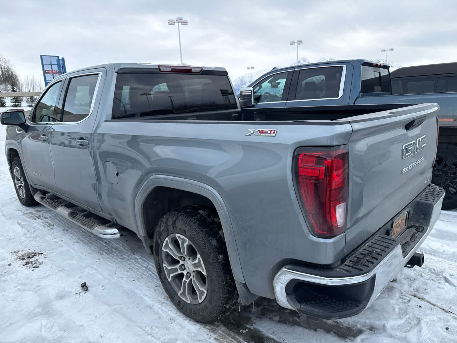 2024 GMC Sierra 1500 SLE