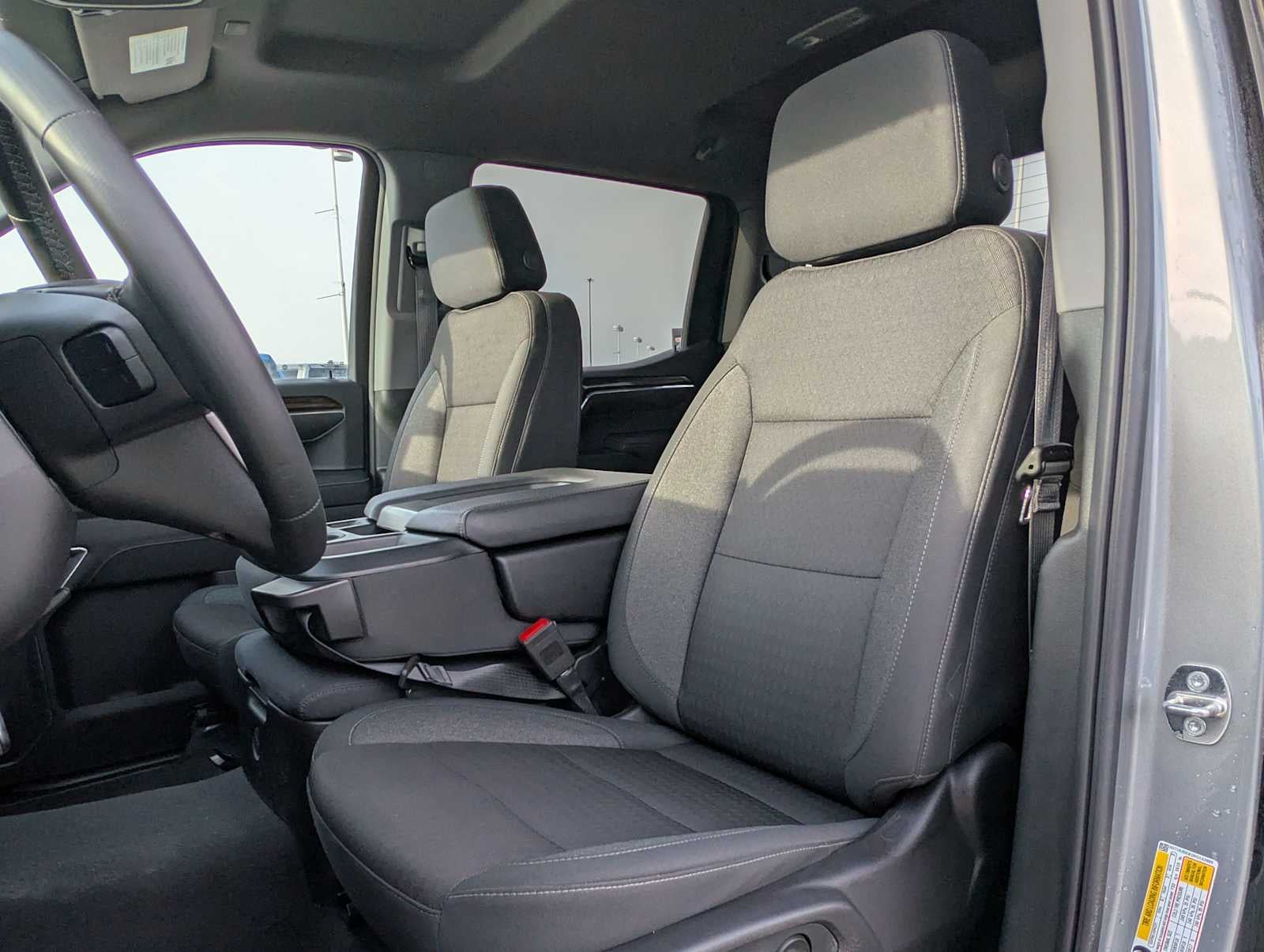 2024 GMC Sierra 1500 SLE