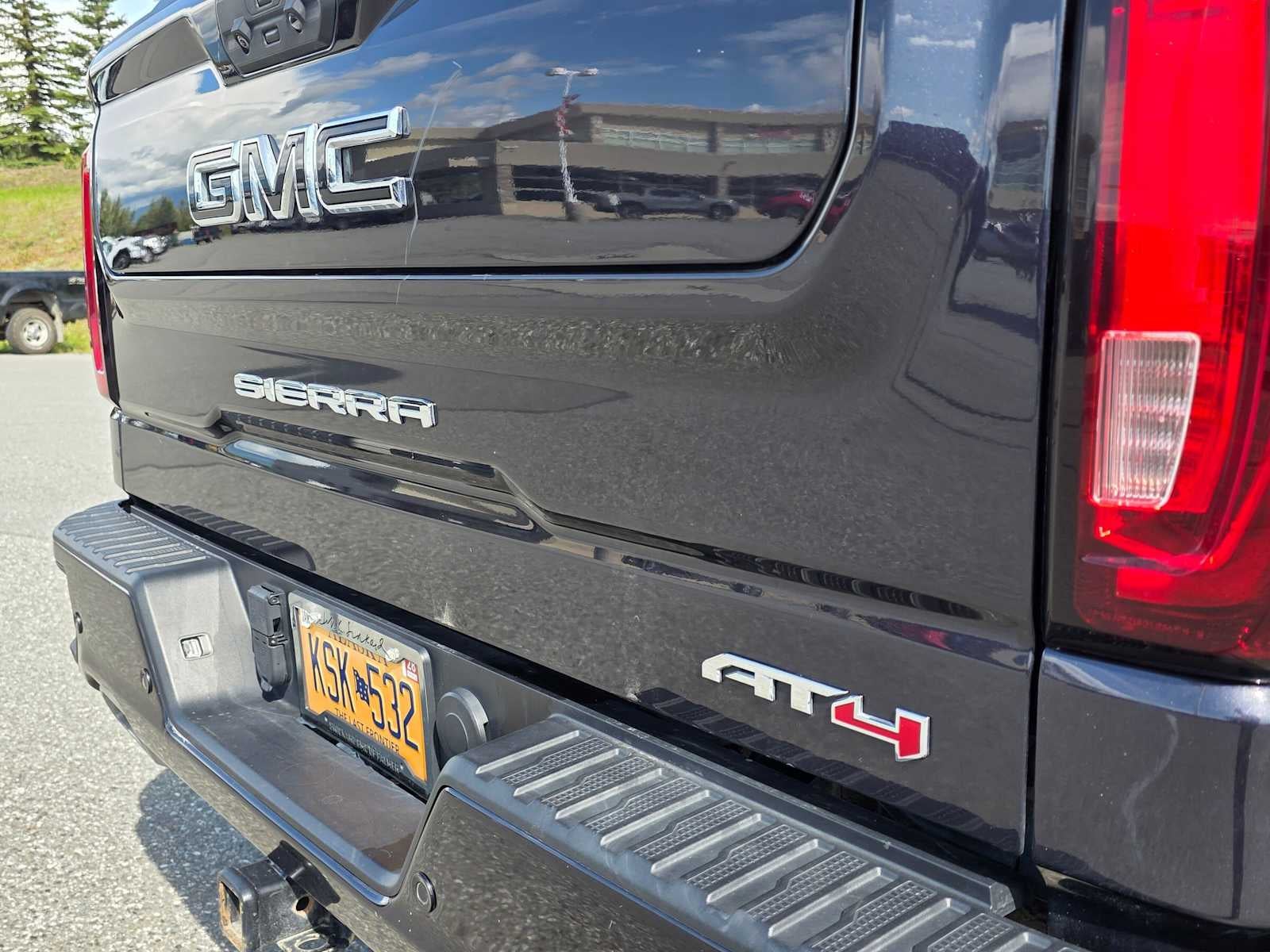 2023 GMC Sierra 1500 AT4