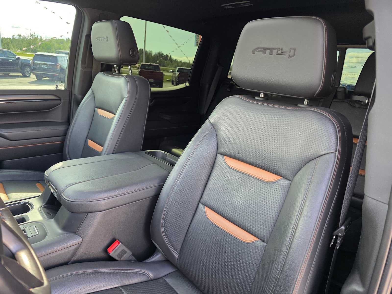 2023 GMC Sierra 1500 AT4