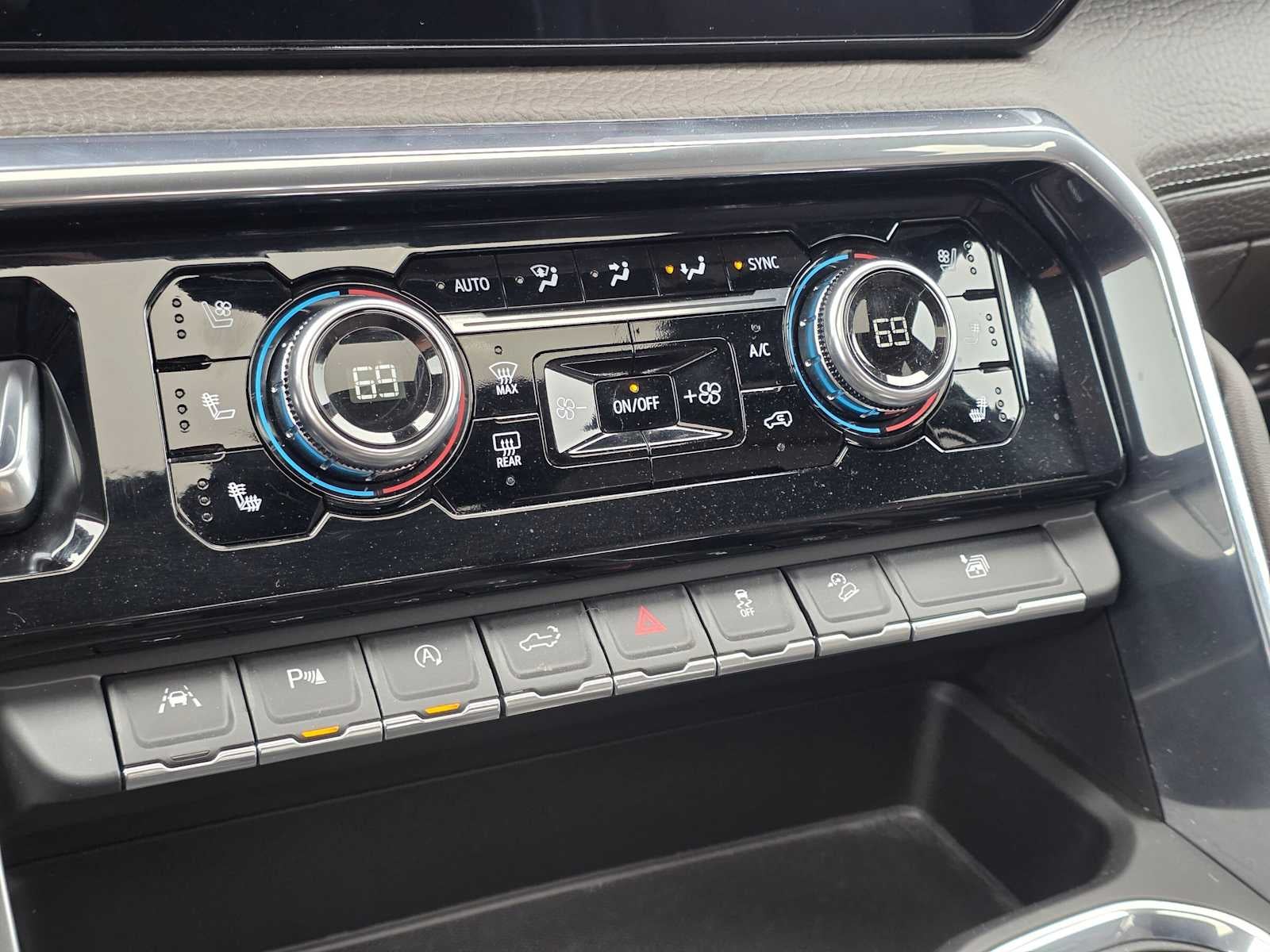 2023 GMC Sierra 1500 Denali