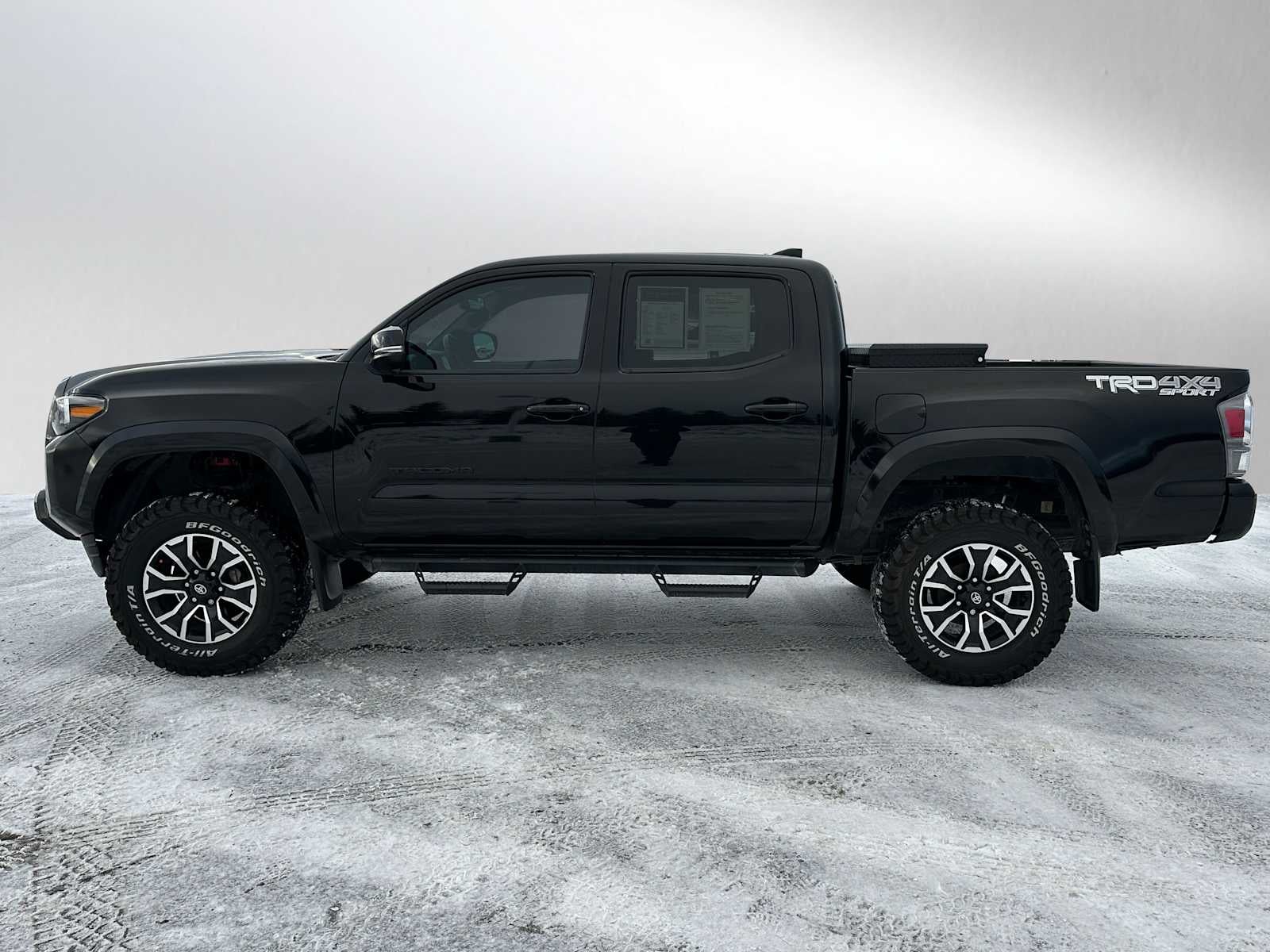 2023 Toyota Tacoma 4WD SR