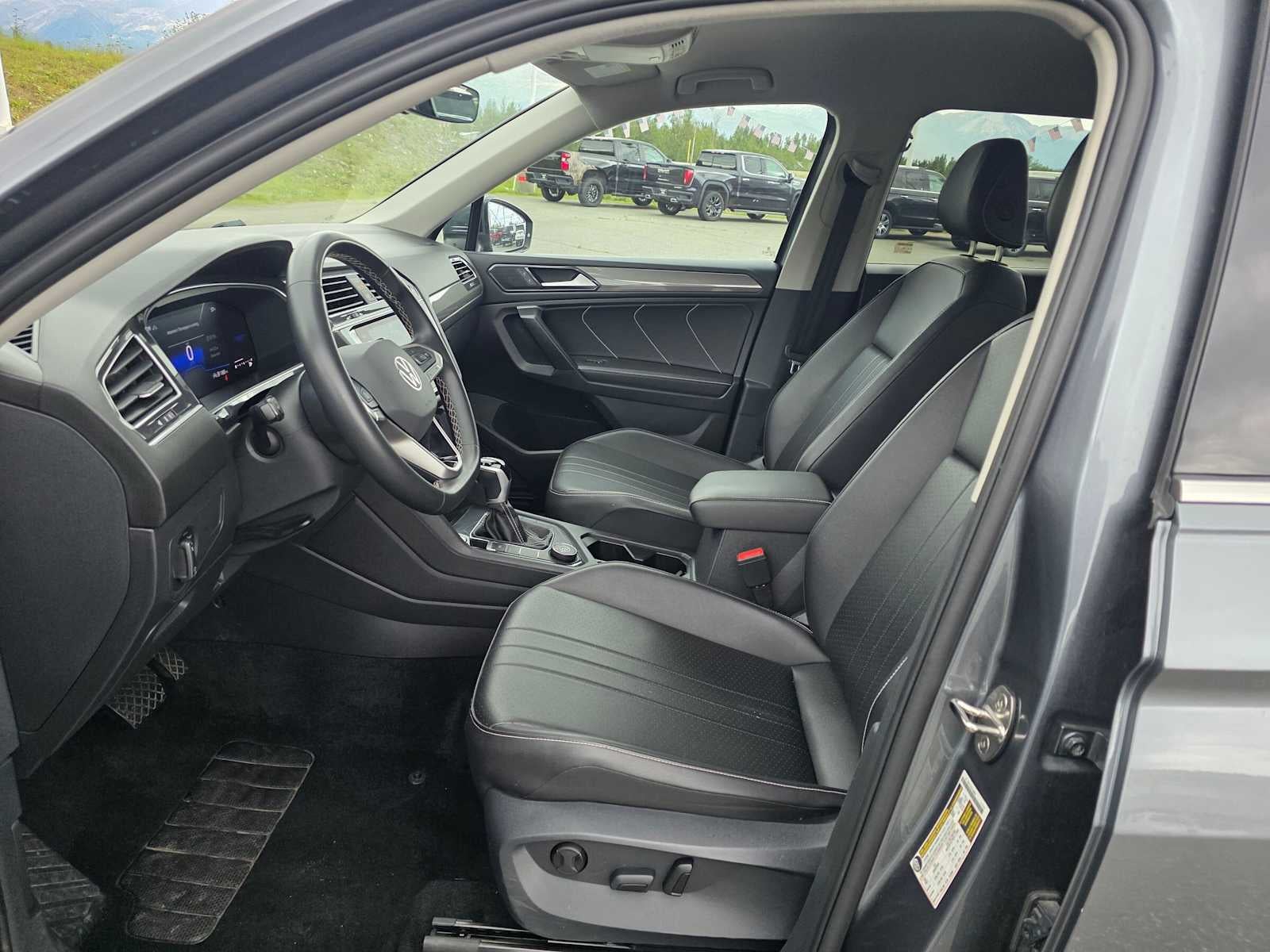 2024 Volkswagen Tiguan SE