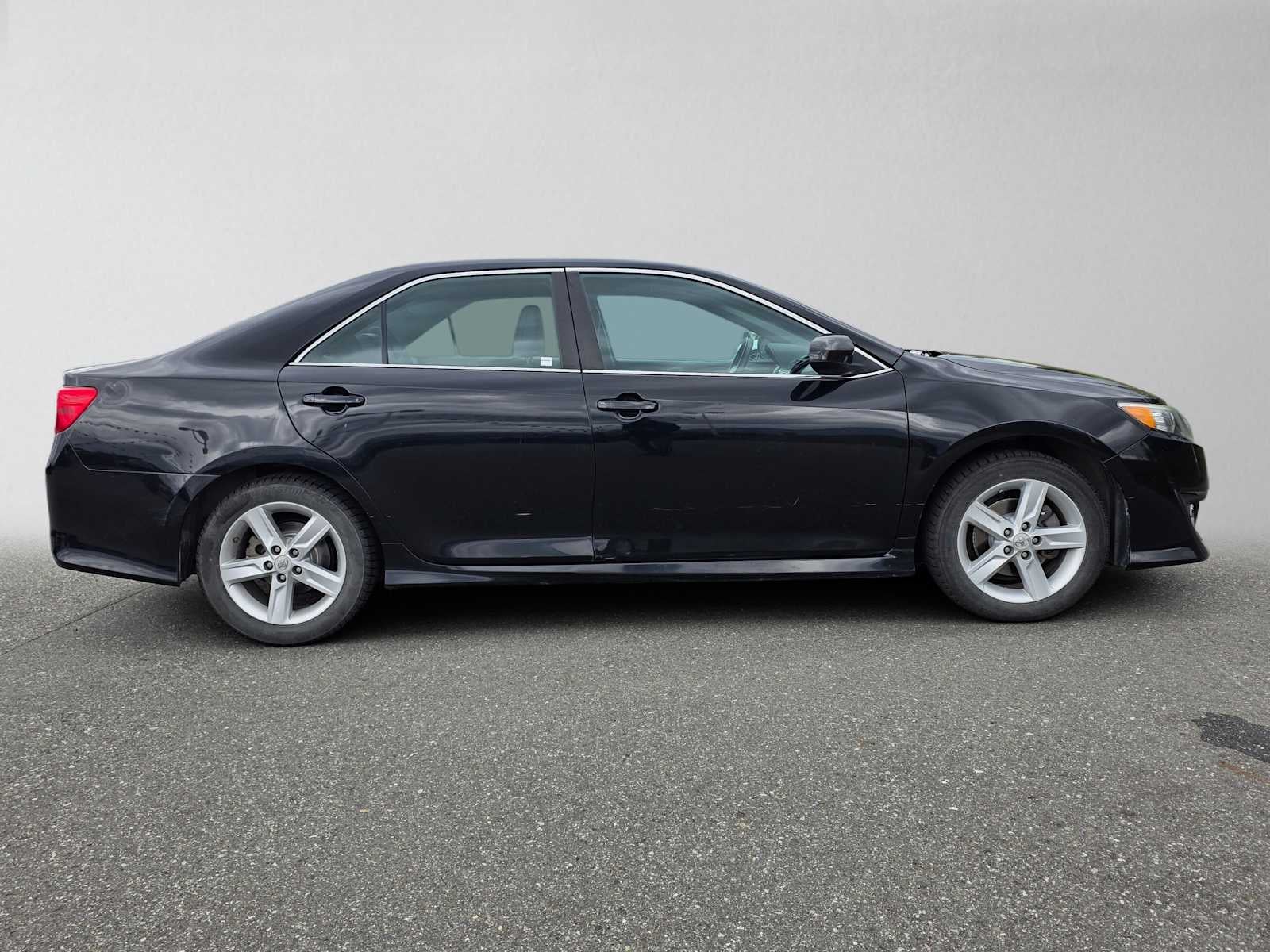 Used 2013 Toyota Camry L with VIN 4T1BF1FK6DU652136 for sale in Palmer, AK