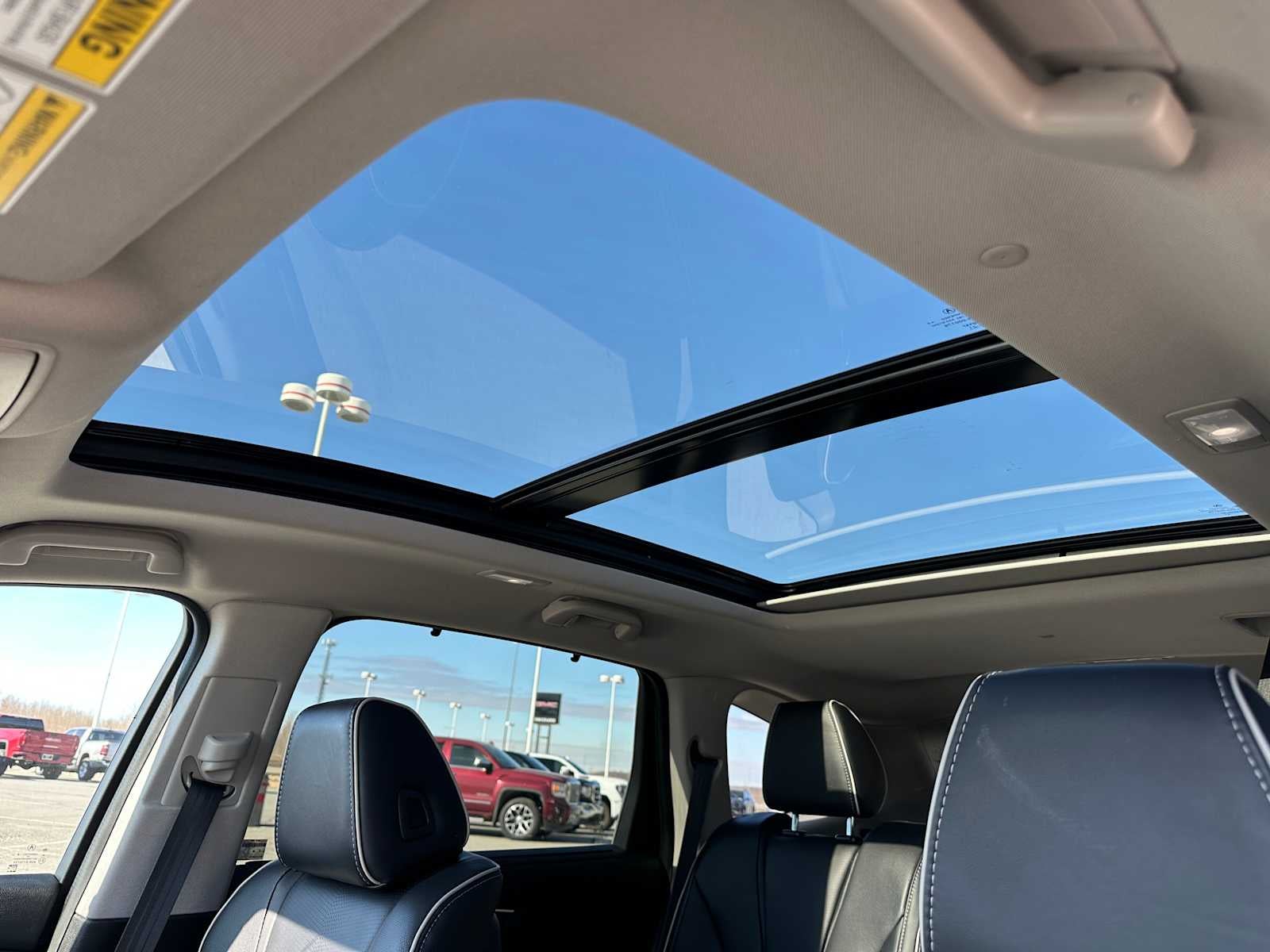 2022 Acura MDX w/Advance Package