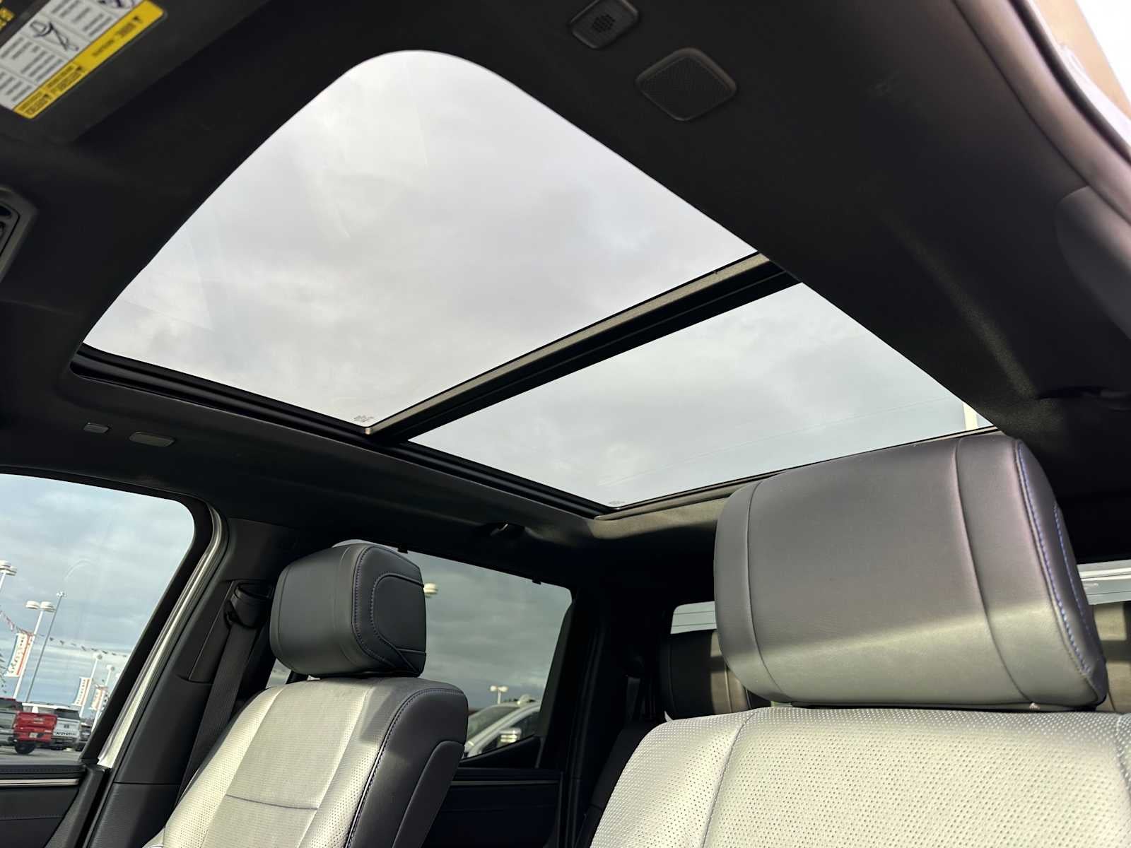 2023 Toyota Tundra 4WD Platinum