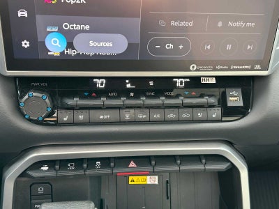 2023 Toyota Tundra 4WD Platinum