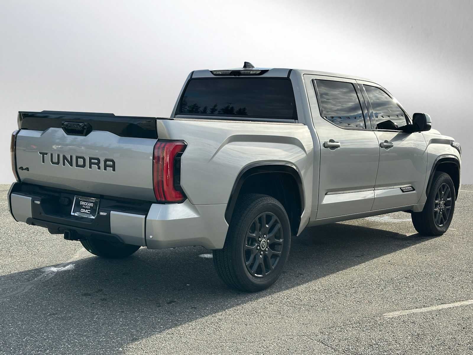 2023 Toyota Tundra 4WD Platinum