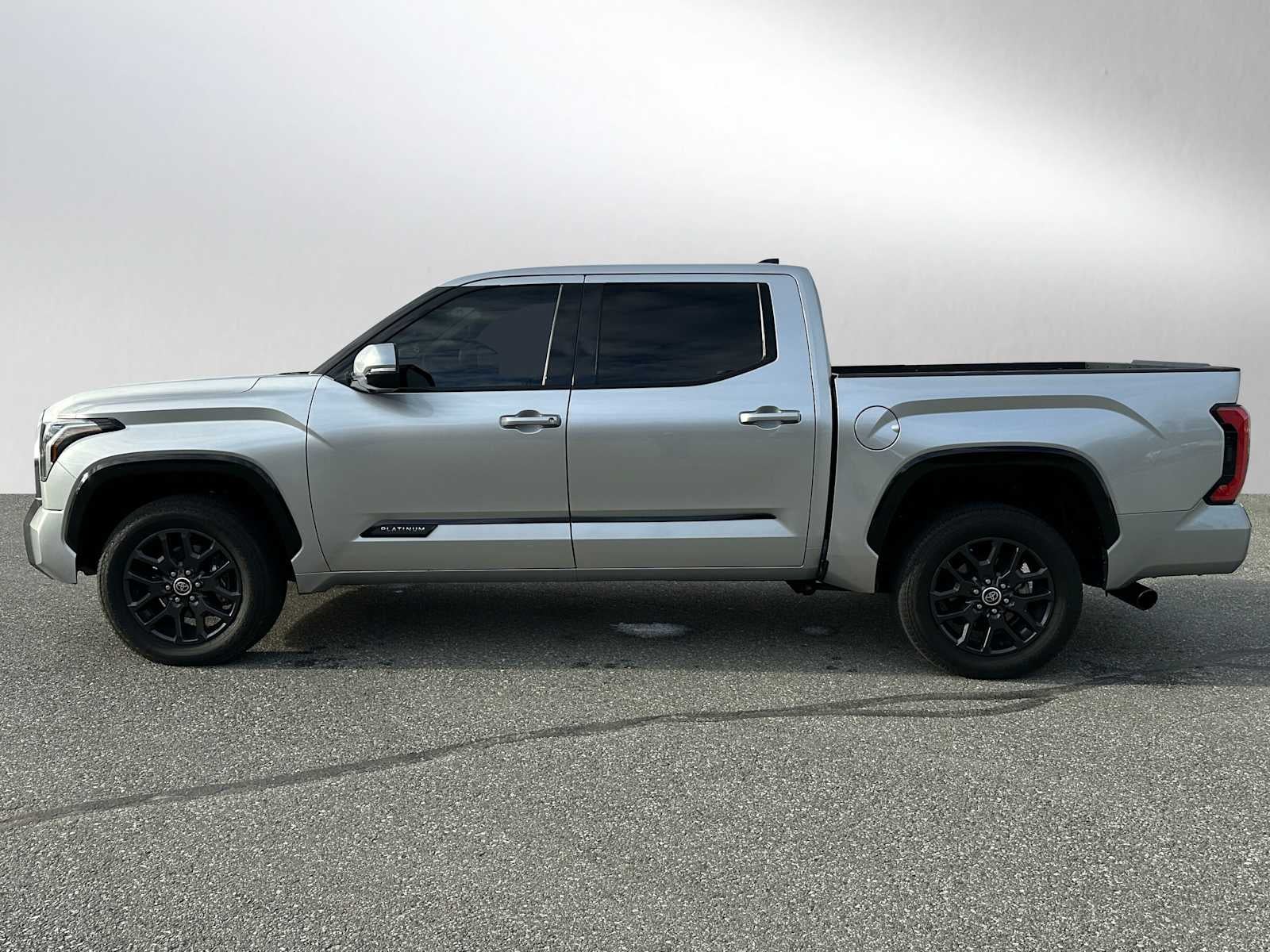 2023 Toyota Tundra 4WD Platinum