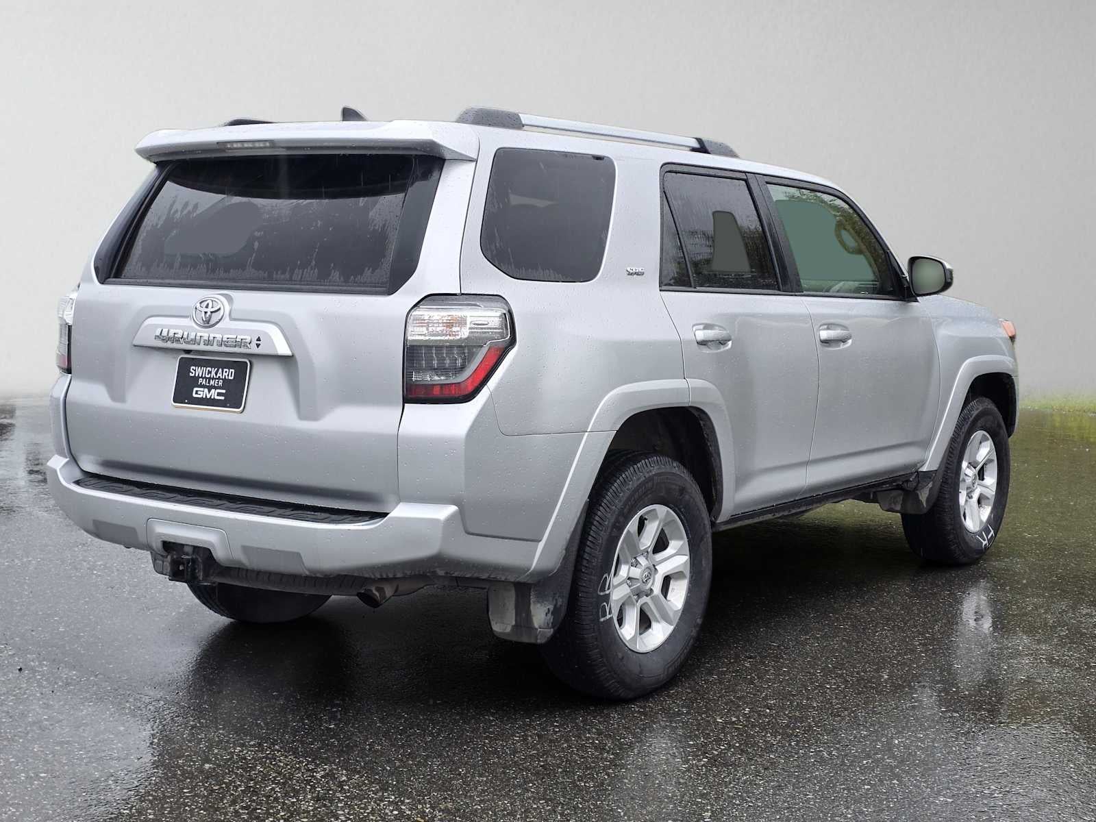 2024 Toyota 4Runner SR5