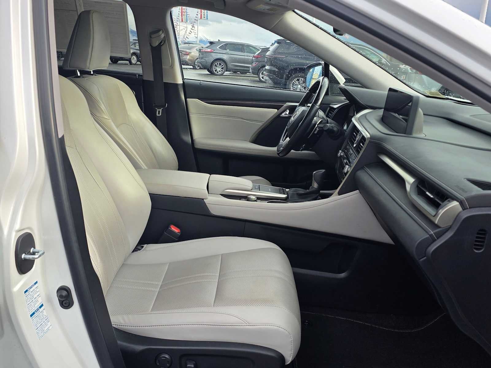 2022 Lexus RX RX 450hL Luxury